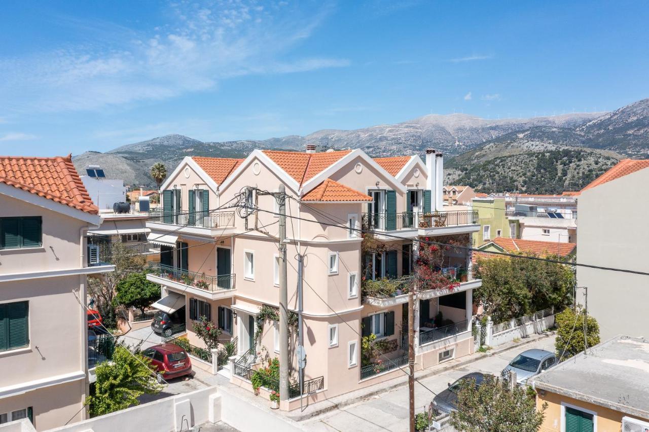 Grand Square Apartment Argostoli  Exteriör bild