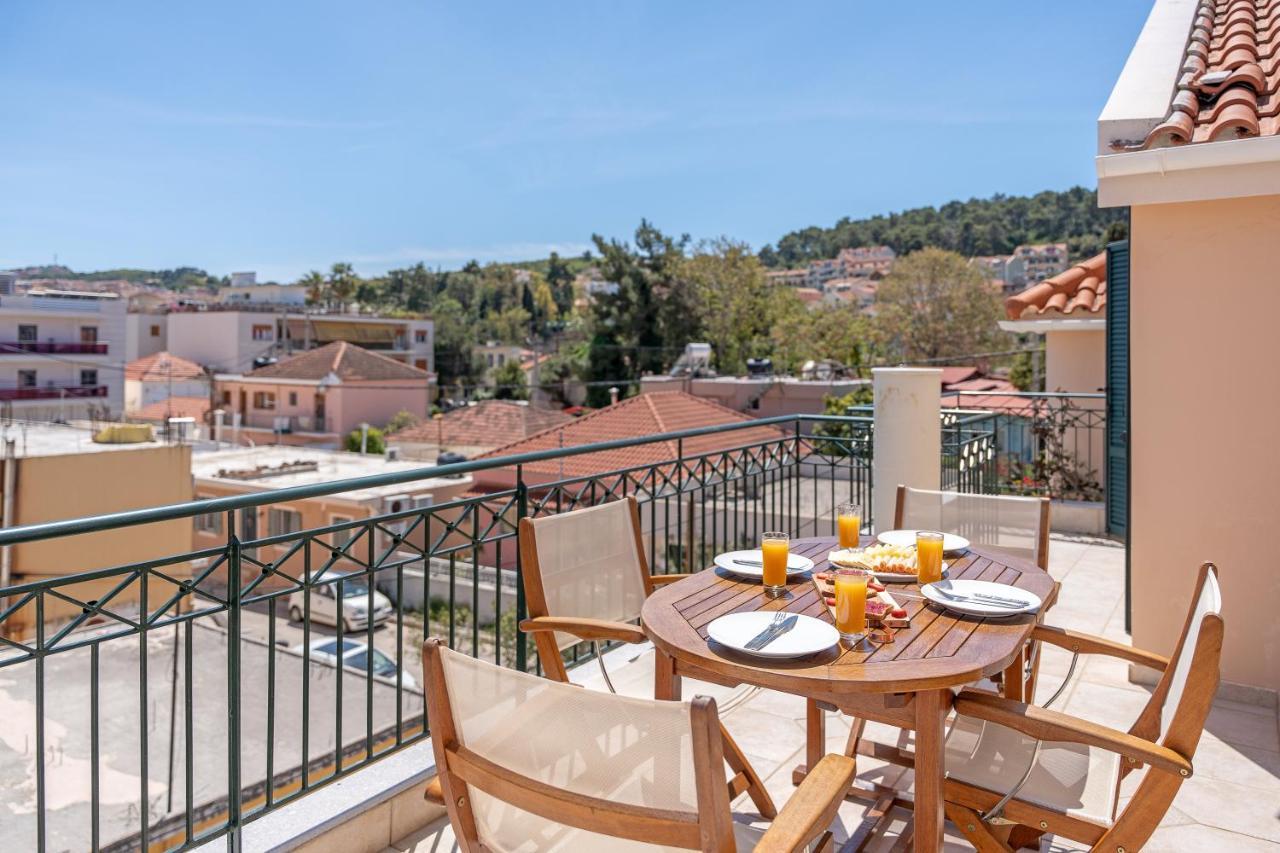 Grand Square Apartment Argostoli  Exteriör bild