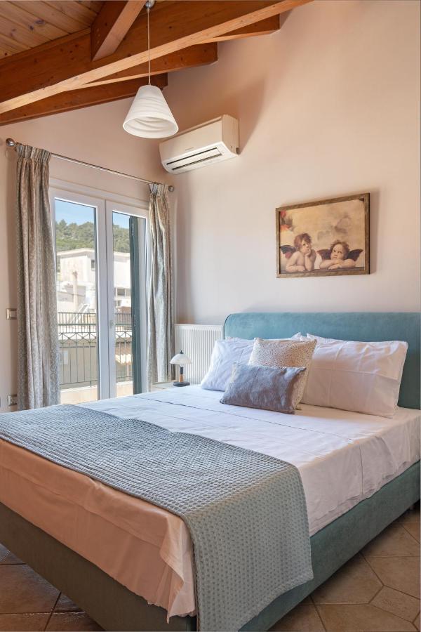 Grand Square Apartment Argostoli  Exteriör bild
