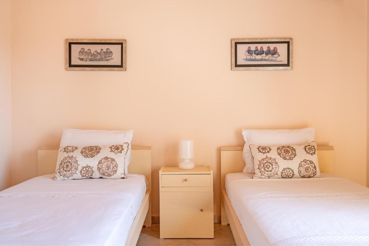 Grand Square Apartment Argostoli  Exteriör bild